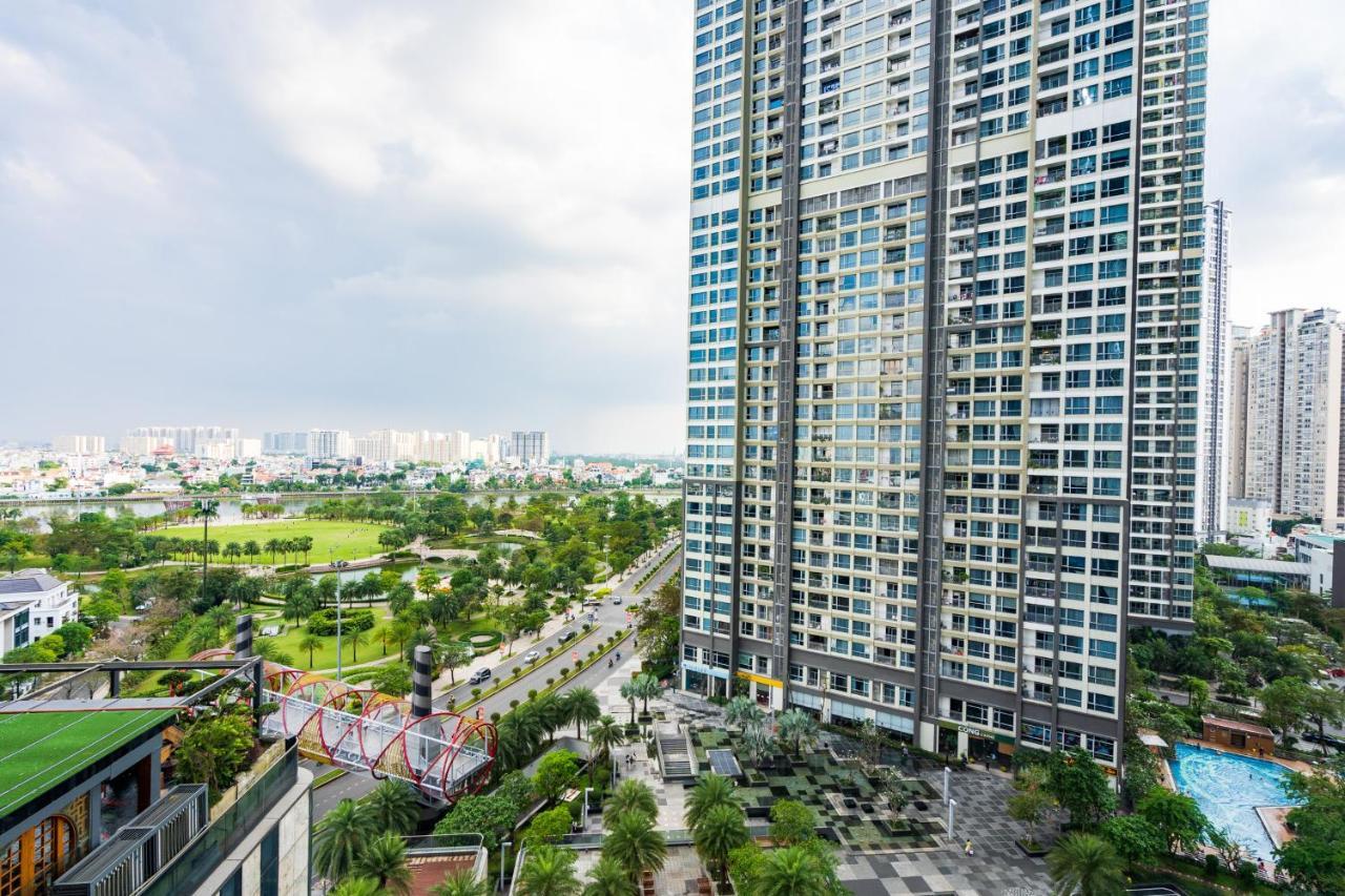 Landmark 81 - Luxury Condotel Apartment *